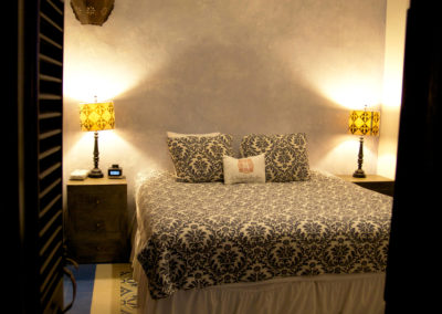 La Terraza de San Juan suite king bed ilumination
